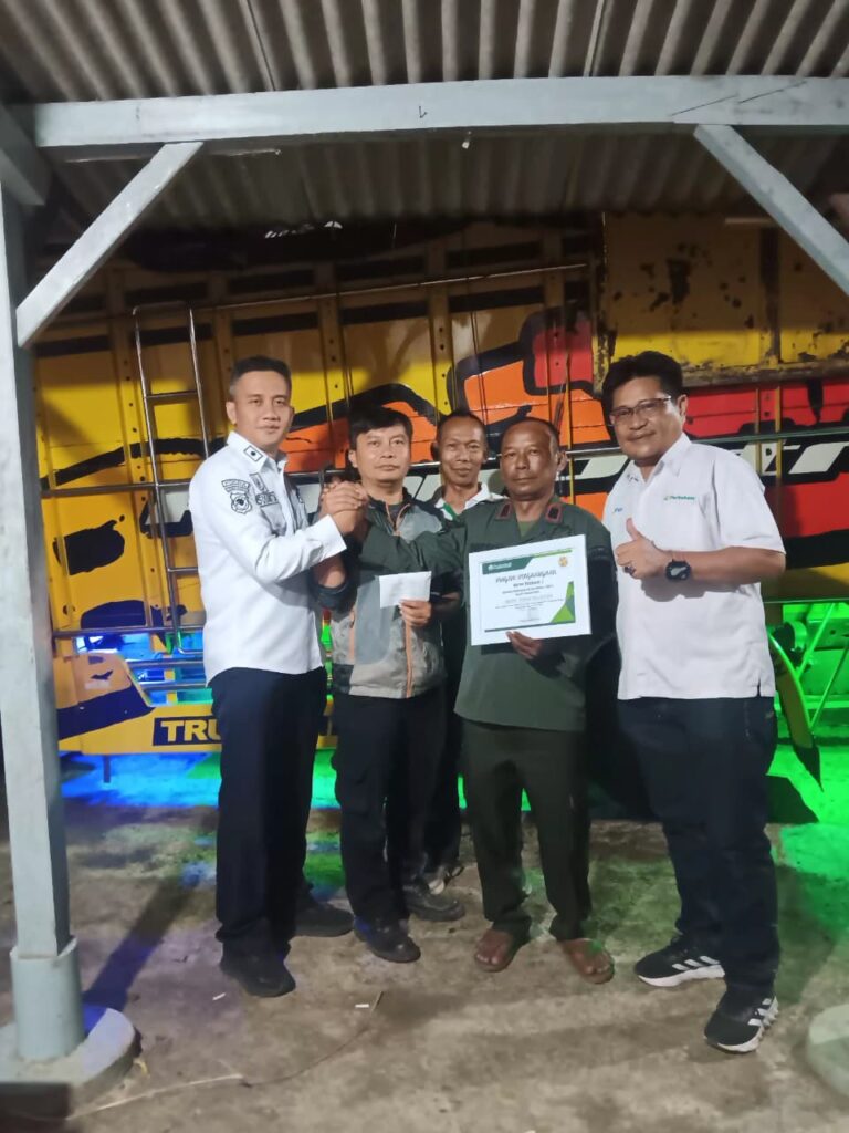 9de0e253-576b-480c-95e2-ed49f7486ba0